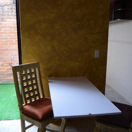 Hotel Tolotzin Toluca Zimmer foto